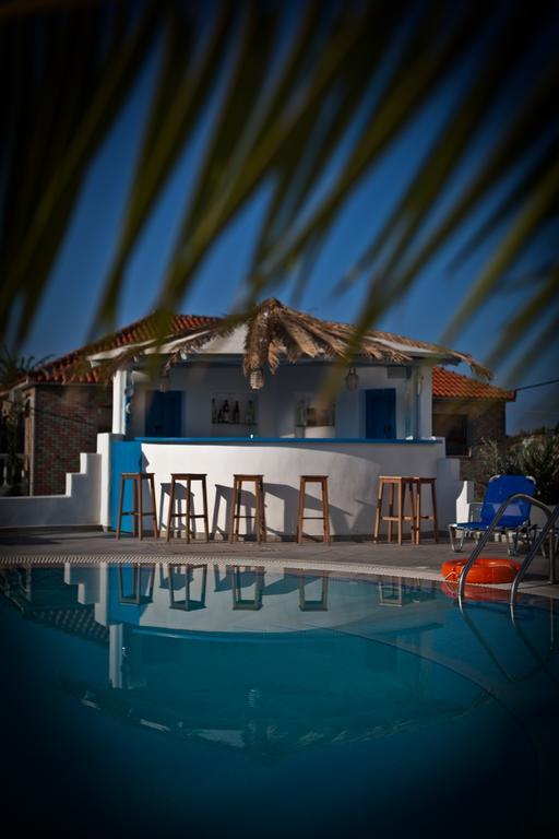 Aparthotel Viva Mare Foinikounta Finikounta Exterior foto