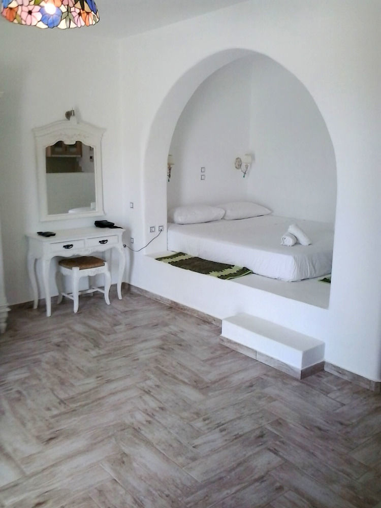 Aparthotel Viva Mare Foinikounta Finikounta Exterior foto